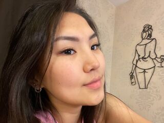 MaxineBarks's Striptease cam Profile Image